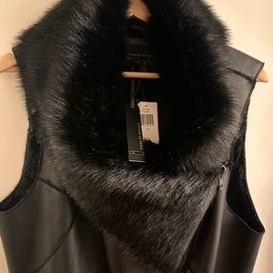 Jeans by Buffalo vest faux leather and fur